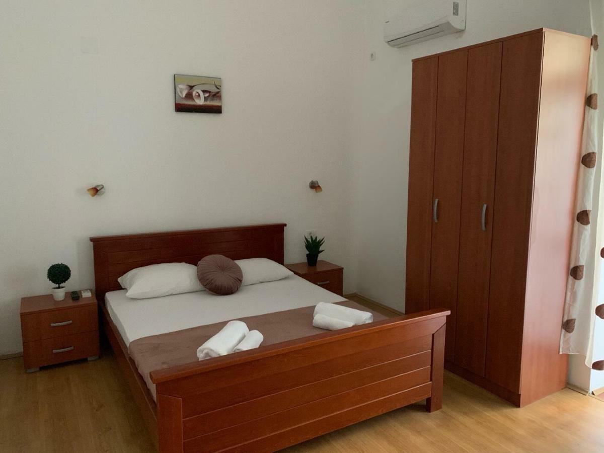 Guesthouse Orlovic Budva Luaran gambar