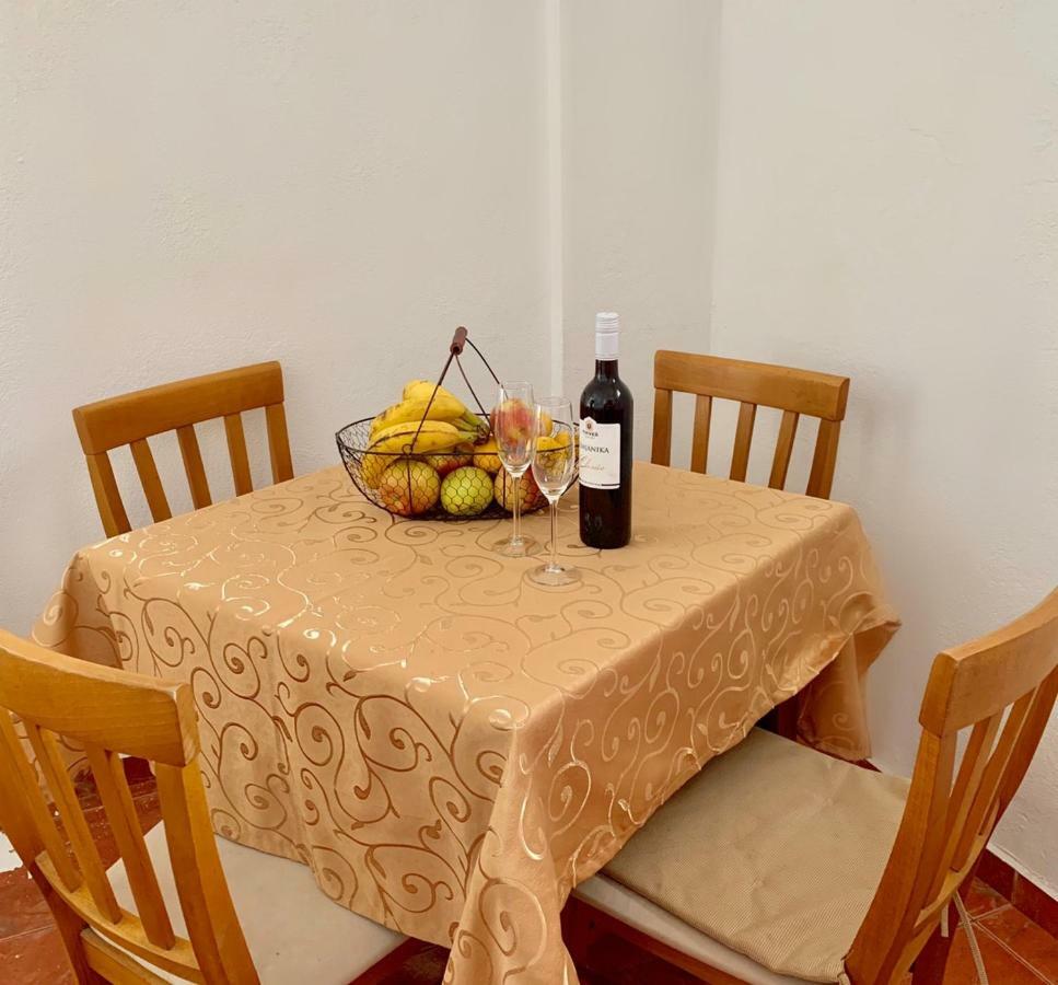 Guesthouse Orlovic Budva Luaran gambar