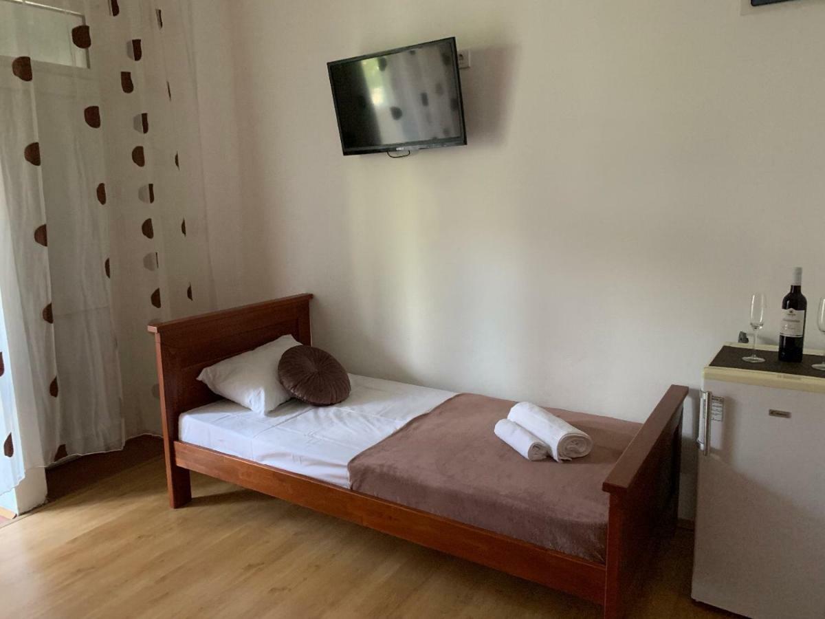 Guesthouse Orlovic Budva Luaran gambar