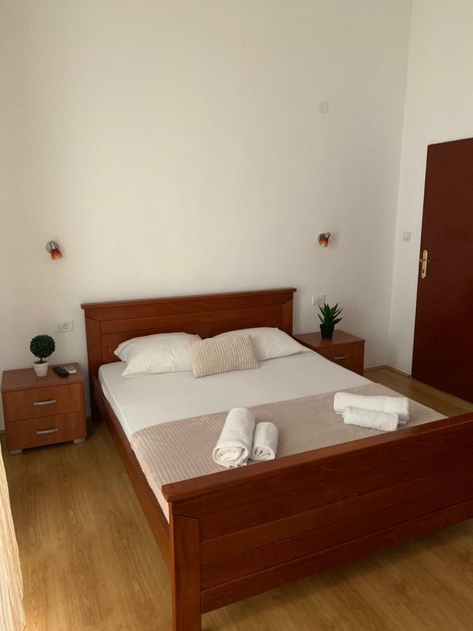 Guesthouse Orlovic Budva Luaran gambar