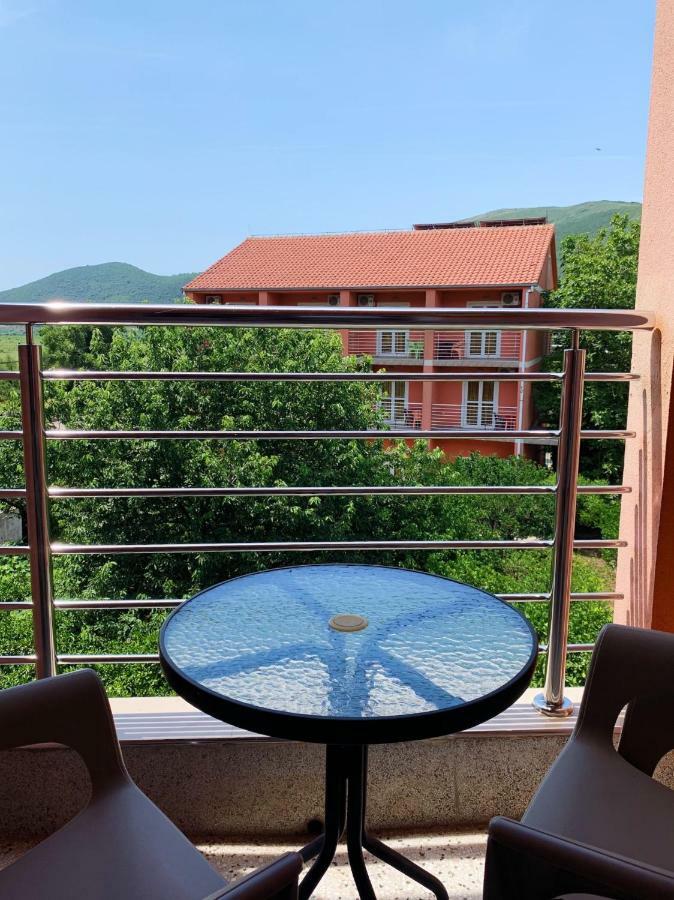 Guesthouse Orlovic Budva Luaran gambar